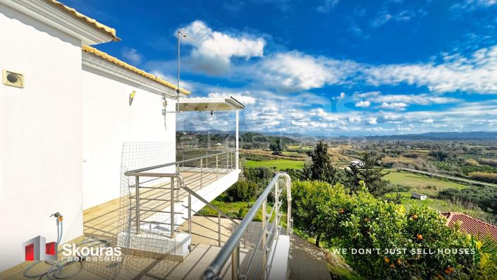 Image No.10-4 Bed House for sale