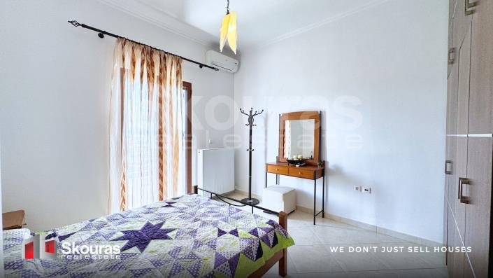 Image No.16-4 Bed House for sale