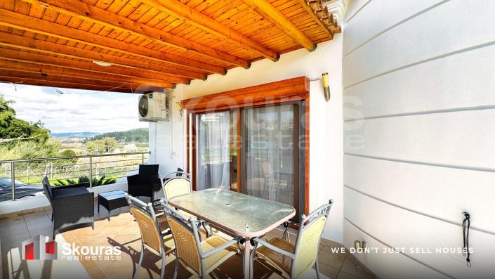 Image No.20-4 Bed House for sale