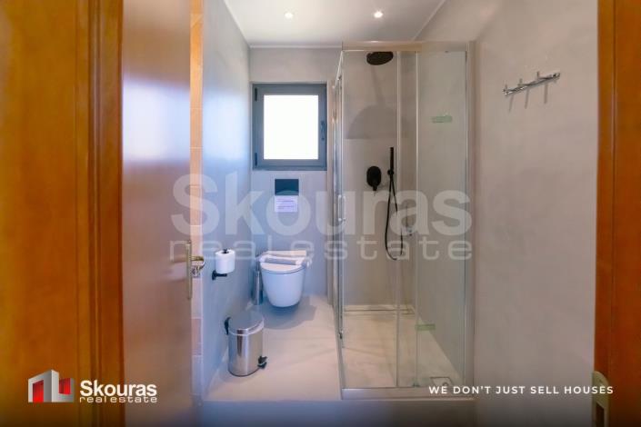 Image No.25-2 Bed House for sale