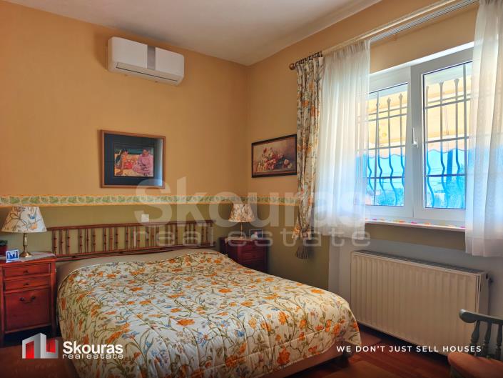 Image No.12-3 Bed House for sale