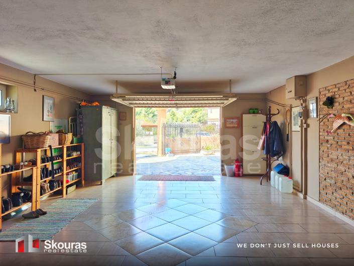 Image No.23-3 Bed House for sale