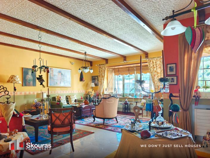 Image No.6-3 Bed House for sale