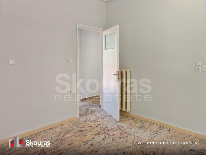 Image No.9-3 Bed House for sale