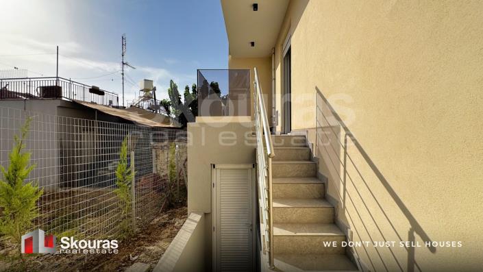 Image No.20-3 Bed House for sale