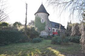 Image No.3-Châteaux de 11 chambres à vendre à Bessines-sur-Gartempe