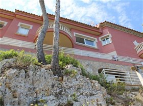 Image No.3-Villa de 4 chambres à vendre à Santa Ponsa