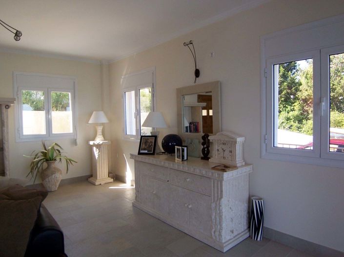 Image No.15-4 Bed House for sale