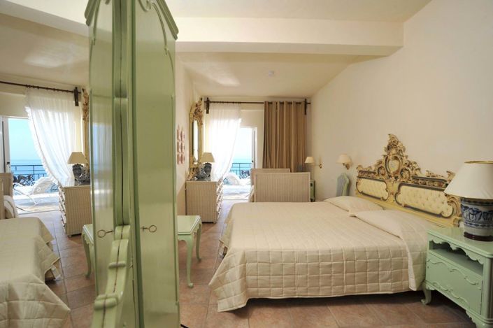 Image No.14-4 Bed House for sale