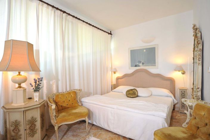 Image No.15-4 Bed House for sale