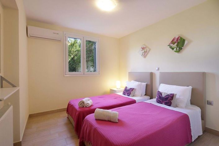 Image No.11-Maison de 4 chambres à vendre à Gouvia