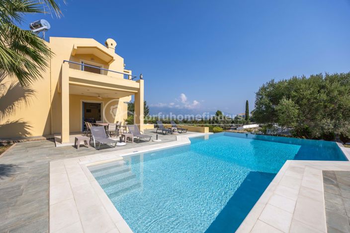 Image No.4-4 Bed House for sale