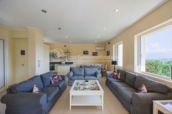 Image No.5-4 Bed House for sale