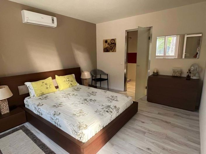 Image No.13-4 Bed House for sale