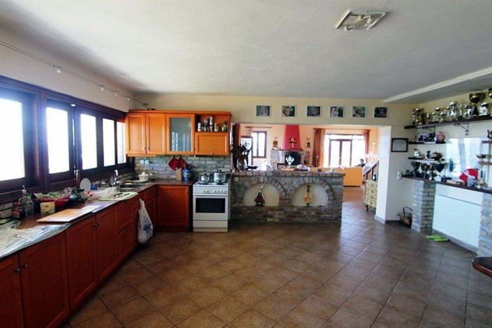 Image No.12-Maison de 4 chambres à vendre à Kato Korakiana