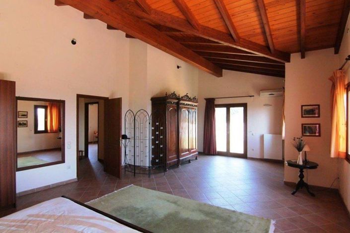 Image No.17-Maison de 4 chambres à vendre à Kato Korakiana