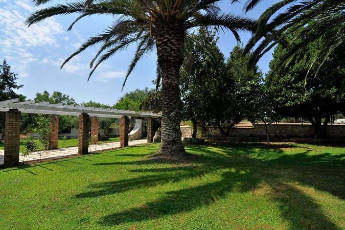 Image No.2-5 Bed House for sale