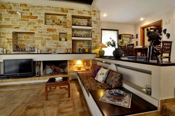 Image No.5-5 Bed House for sale