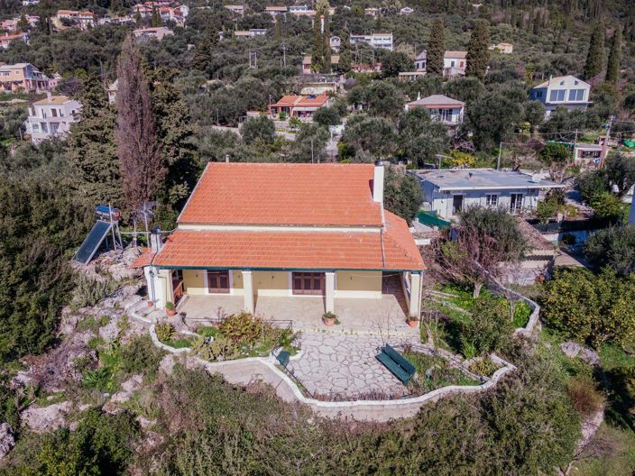 Image No.2-Maison de 3 chambres à vendre à Spartilas