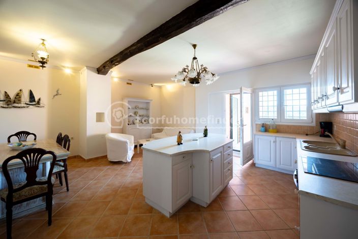 Image No.9-7 Bed House for sale