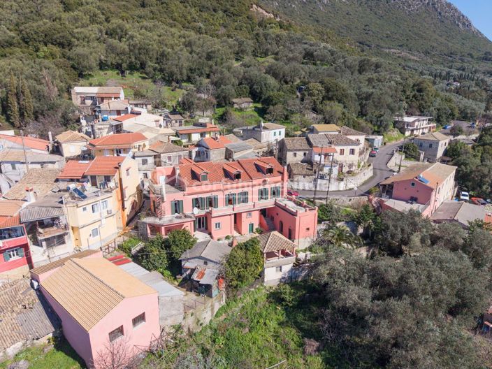 Image No.37-7 Bed House for sale