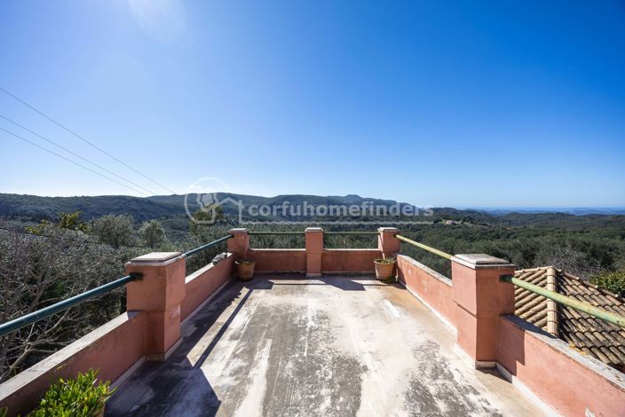 Image No.2-7 Bed House for sale