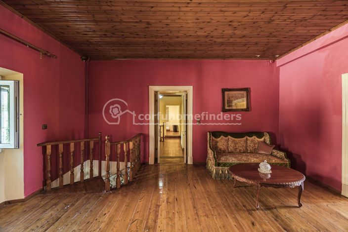 Image No.15-7 Bed House for sale