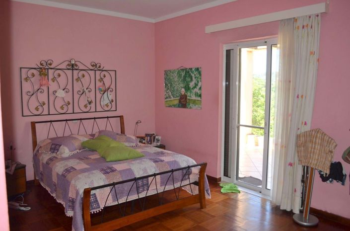 Image No.16-3 Bed House for sale