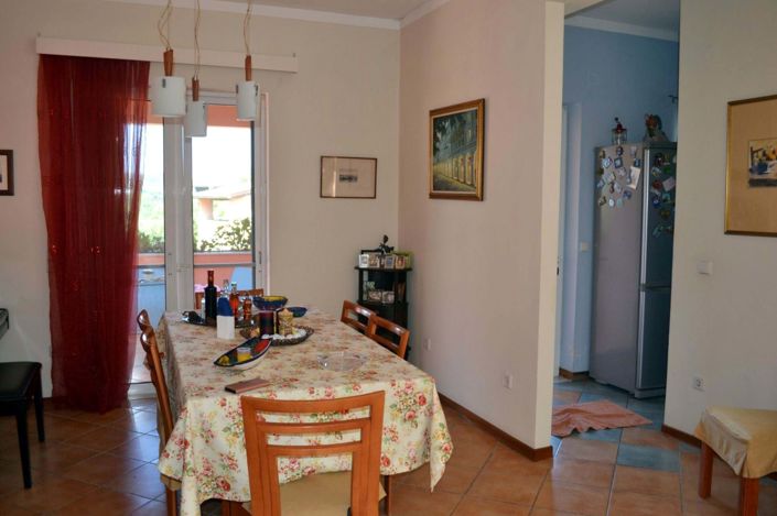 Image No.8-3 Bed House for sale