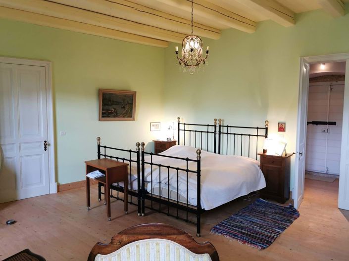 Image No.21-3 Bed House for sale