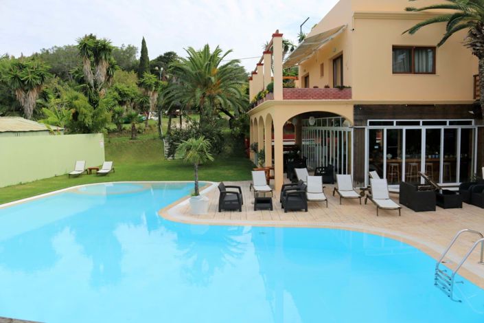 Image No.2-Un hôtel de 10 chambres à vendre à Pelekas