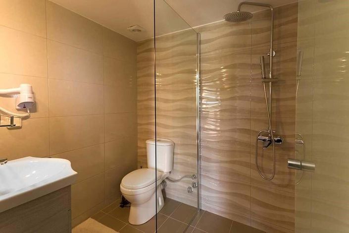 Image No.6-Un hôtel de 10 chambres à vendre à Pelekas