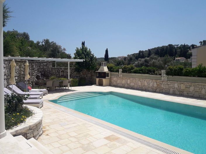 Image No.11-4 Bed House for sale