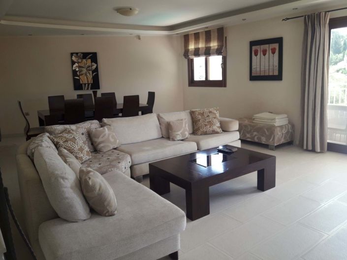 Image No.3-4 Bed House for sale