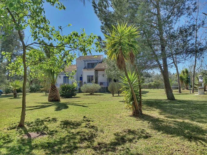 Image No.19-4 Bed House for sale