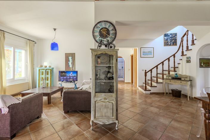 Image No.5-4 Bed House for sale