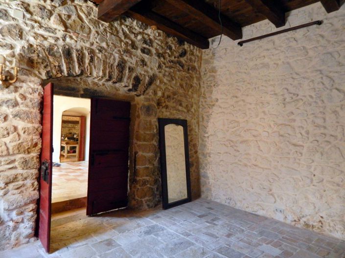 Image No.16-5 Bed House for sale