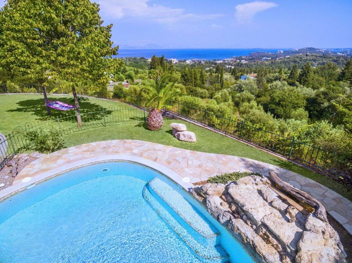 Image No.10-5 Bed House for sale