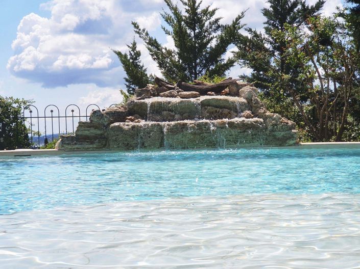 Image No.12-5 Bed House for sale