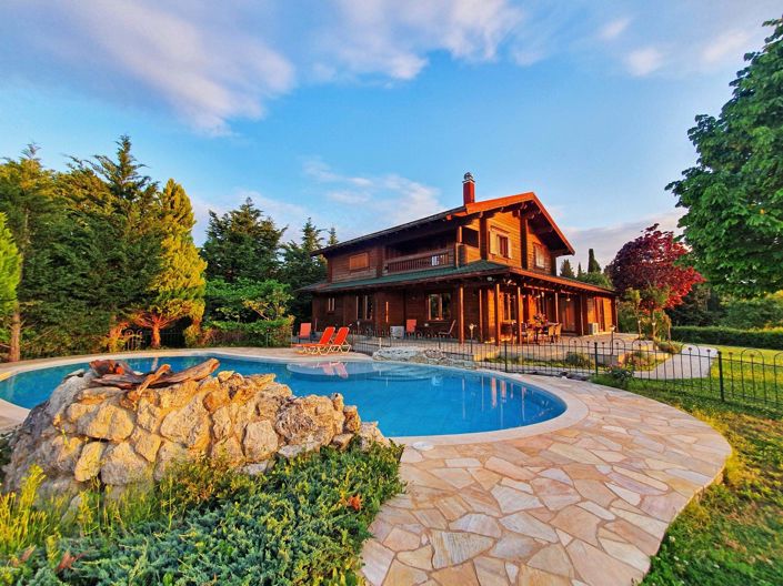 Image No.14-5 Bed House for sale