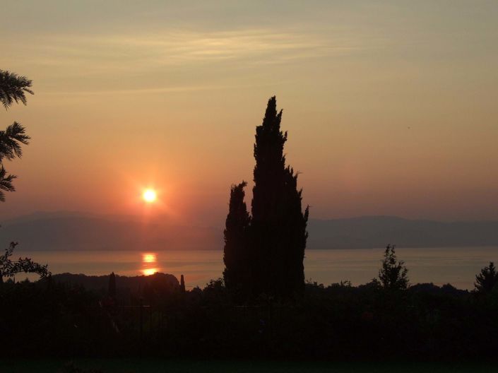 Image No.21-5 Bed House for sale