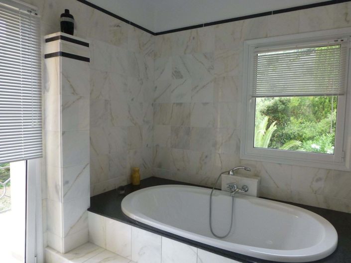 Image No.14-4 Bed House for sale