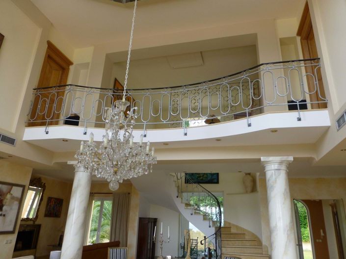 Image No.9-4 Bed House for sale