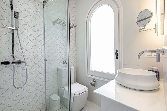 Image No.22-6 Bed House for sale