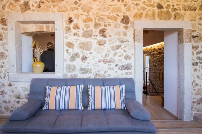 Image No.15-3 Bed House for sale