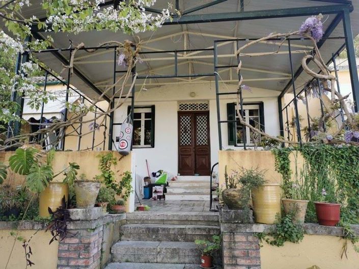 Image No.3-3 Bed Land for sale