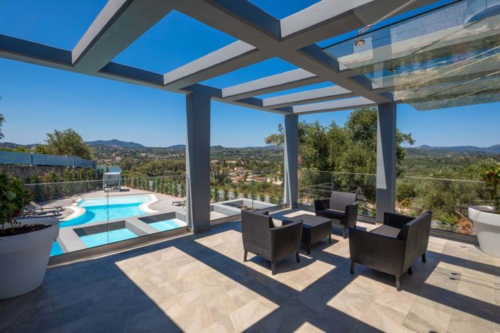 Image No.17-4 Bed House for sale