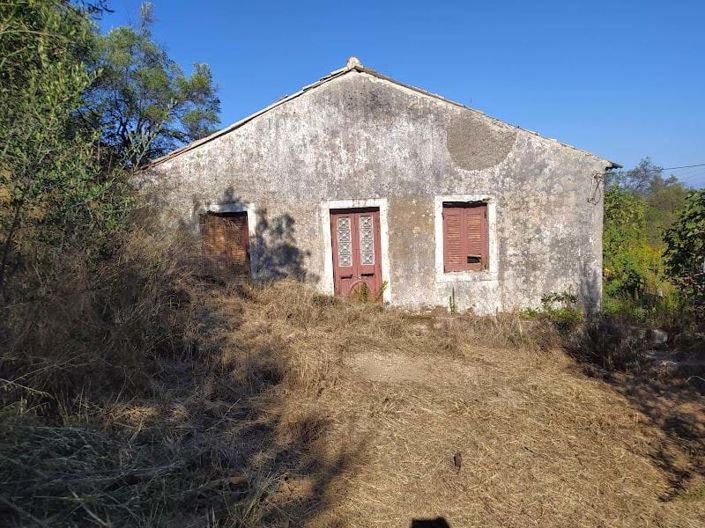 Image No.5-2 Bed Land for sale