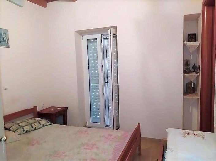 Image No.7-2 Bed House for sale