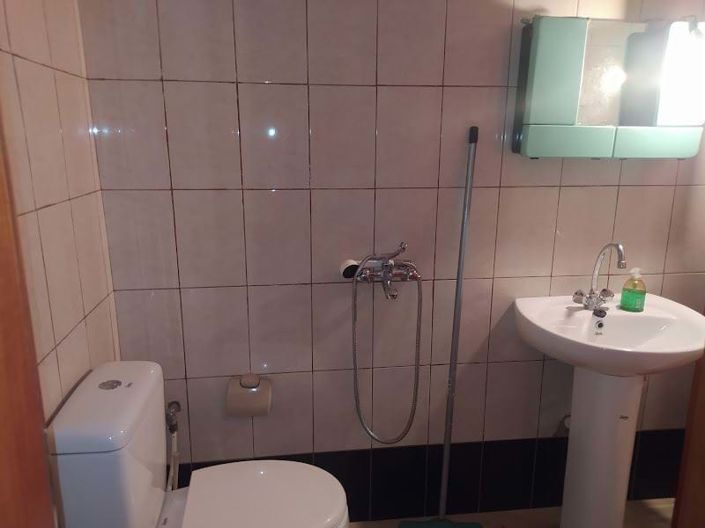 Image No.8-2 Bed House for sale